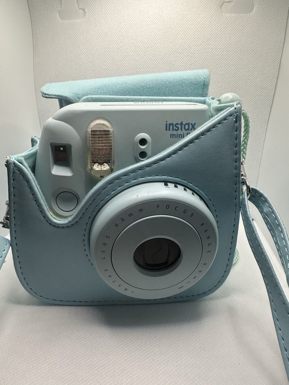FUJIFILM Instax Mini 8 Blue Instant Film Camera Retro Cam w Strap And Case